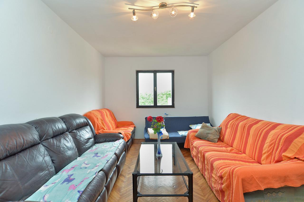 Apartments Dino 1700 Fazana Exterior photo